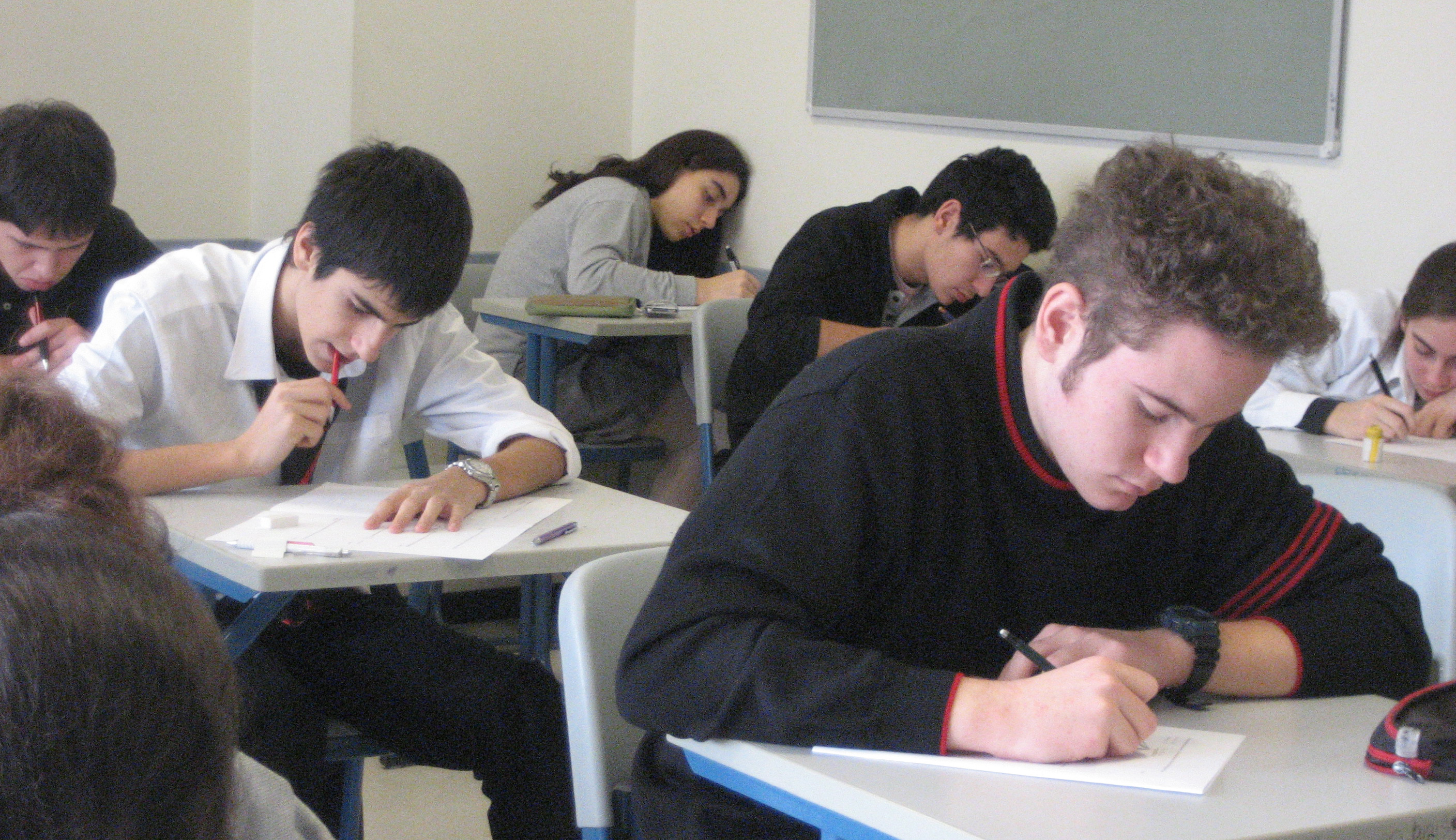 Türkiye, en mutsuz öğrenci memleketi